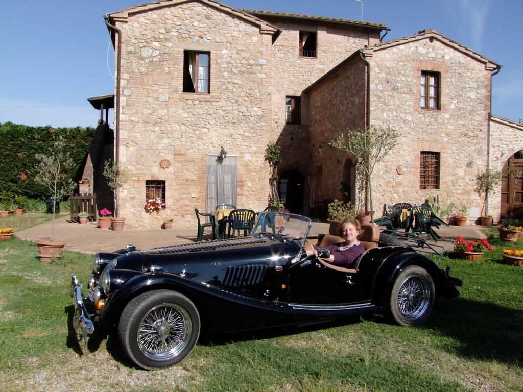 Casale Il Colombaio Di Toiano Guest House Valli Exterior photo